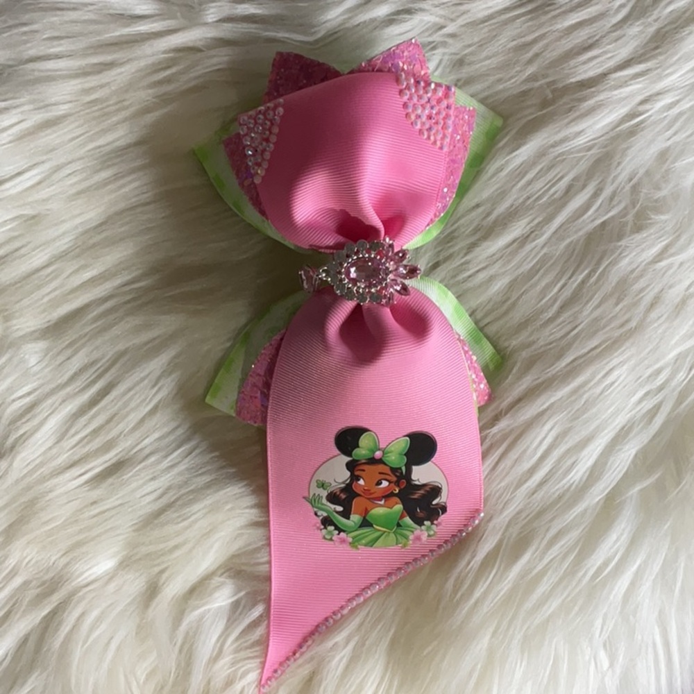 Bow - Picture 2 of 2